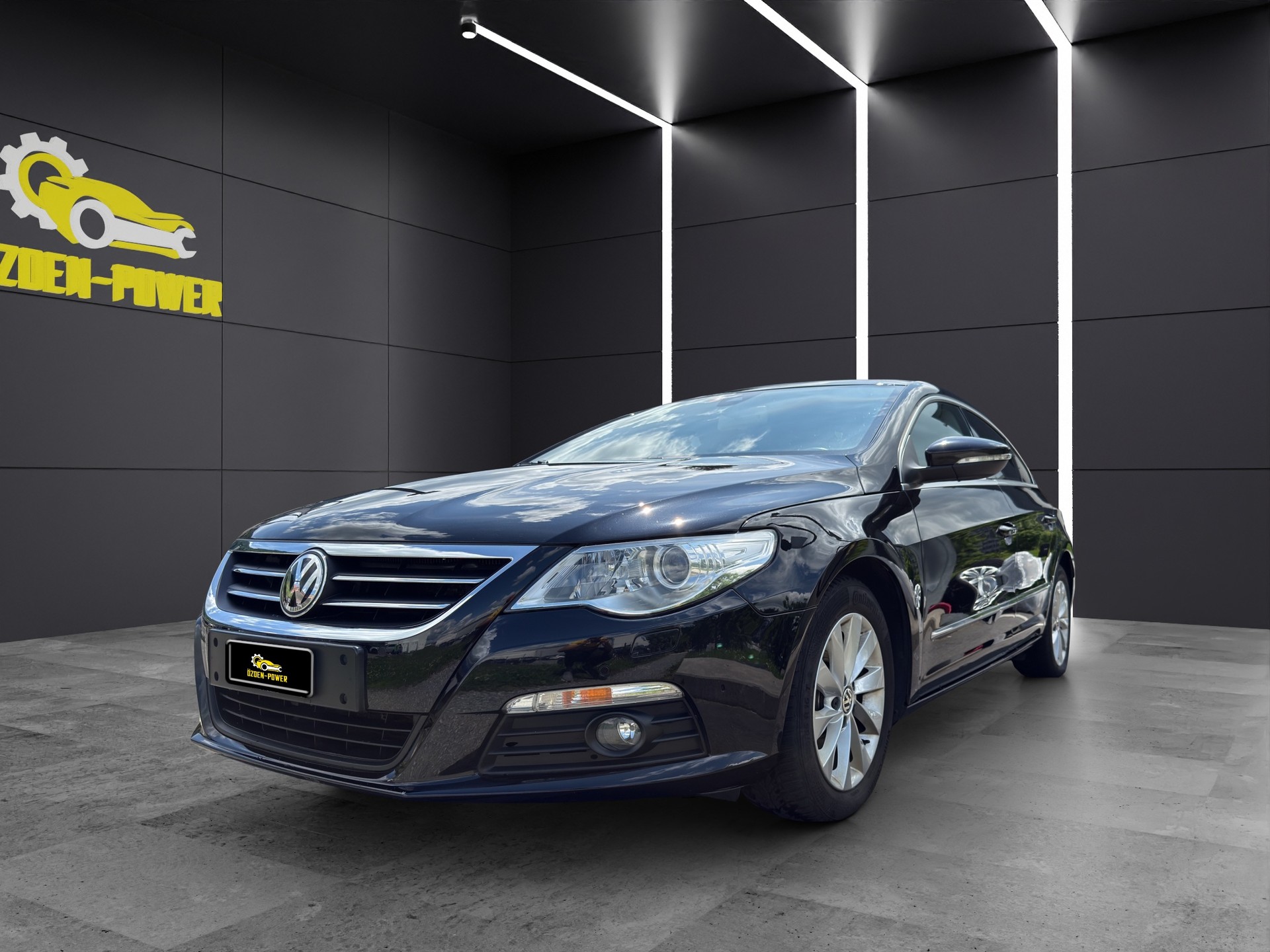 VW Passat CC 2.0D 4M-image-0