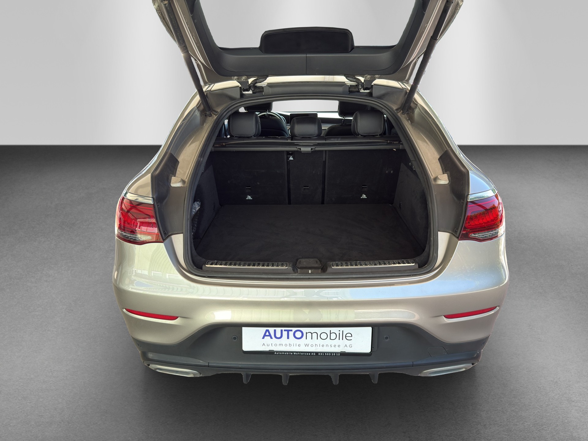 MERCEDES-BENZ GLC Coupé 200 AMG Line 4Matic 9G-Tronic-image-17