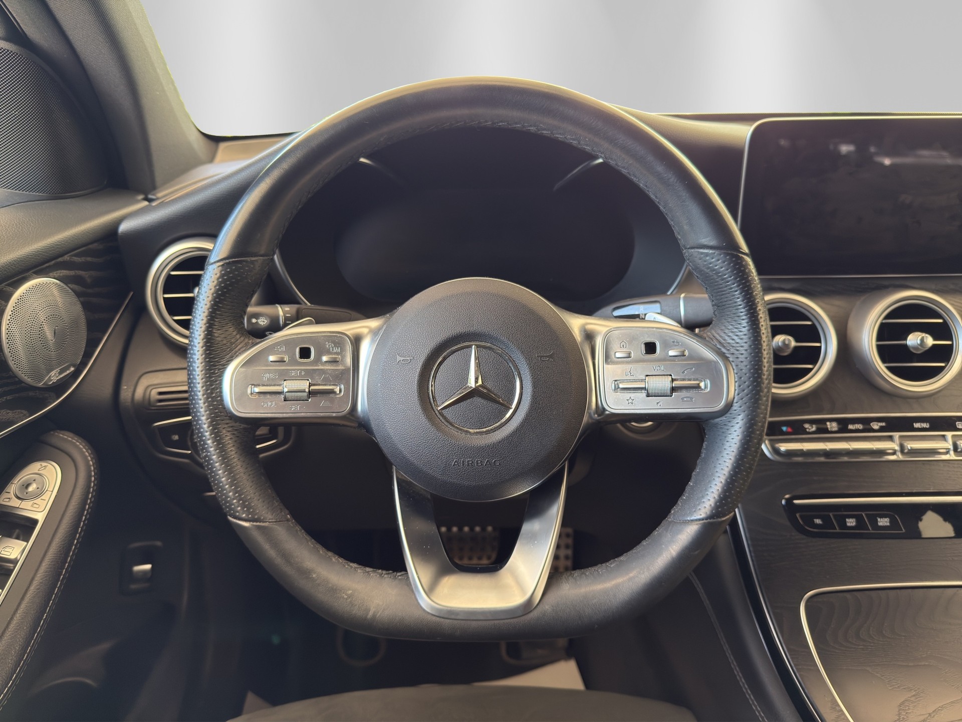 MERCEDES-BENZ GLC Coupé 200 AMG Line 4Matic 9G-Tronic-image-10
