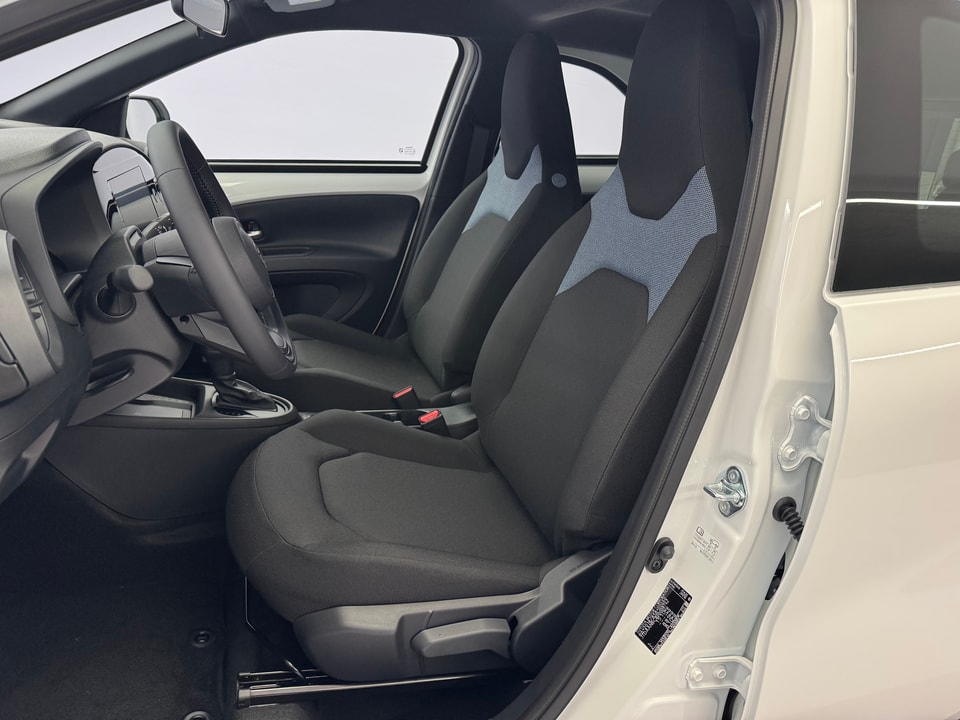 Aygo X Hybrid 1.5 Comfort