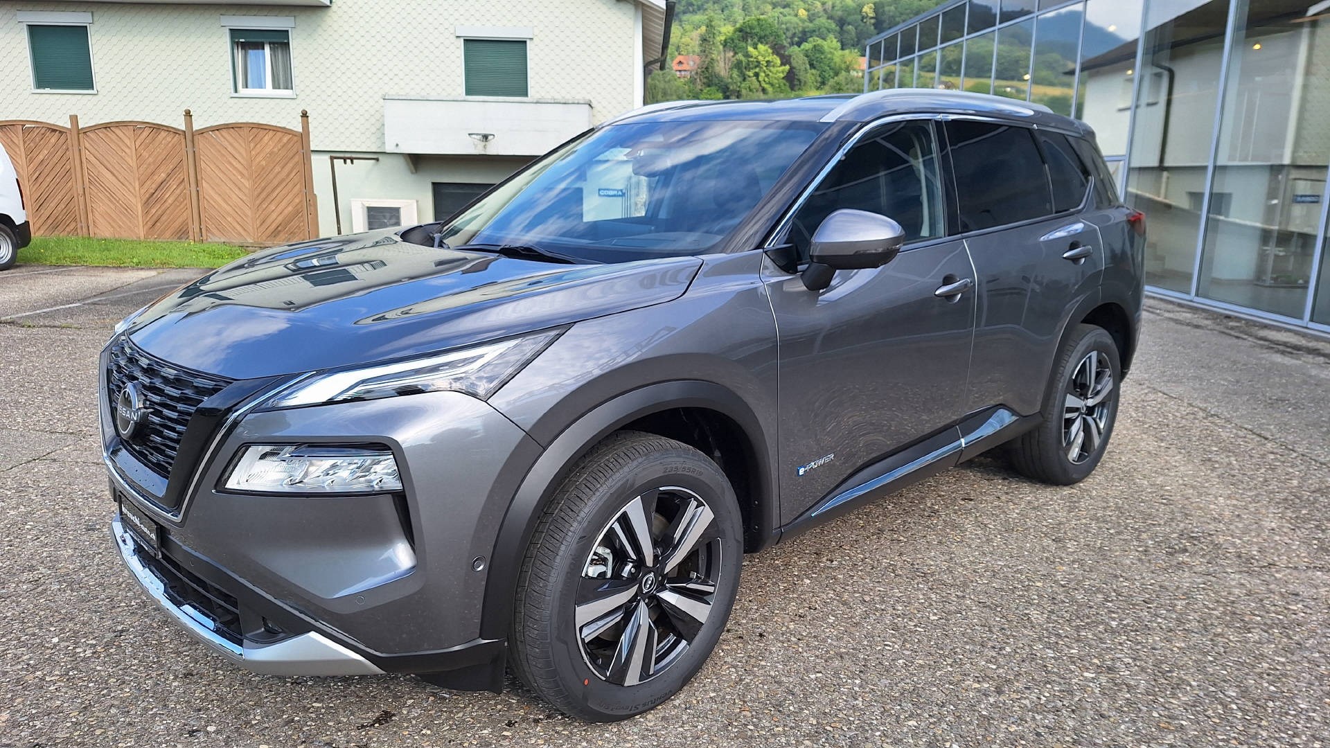 NISSAN X-Trail 1.5 VC-T Tekna e-4orce-image-0