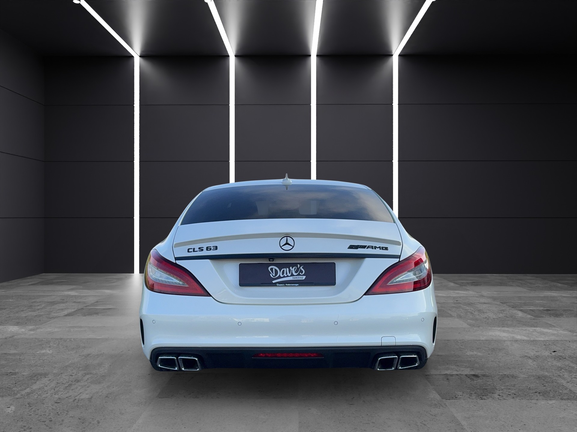 MERCEDES-BENZ CLS 63 AMG S 4Matic Speedshift MCT-showroom-element-3