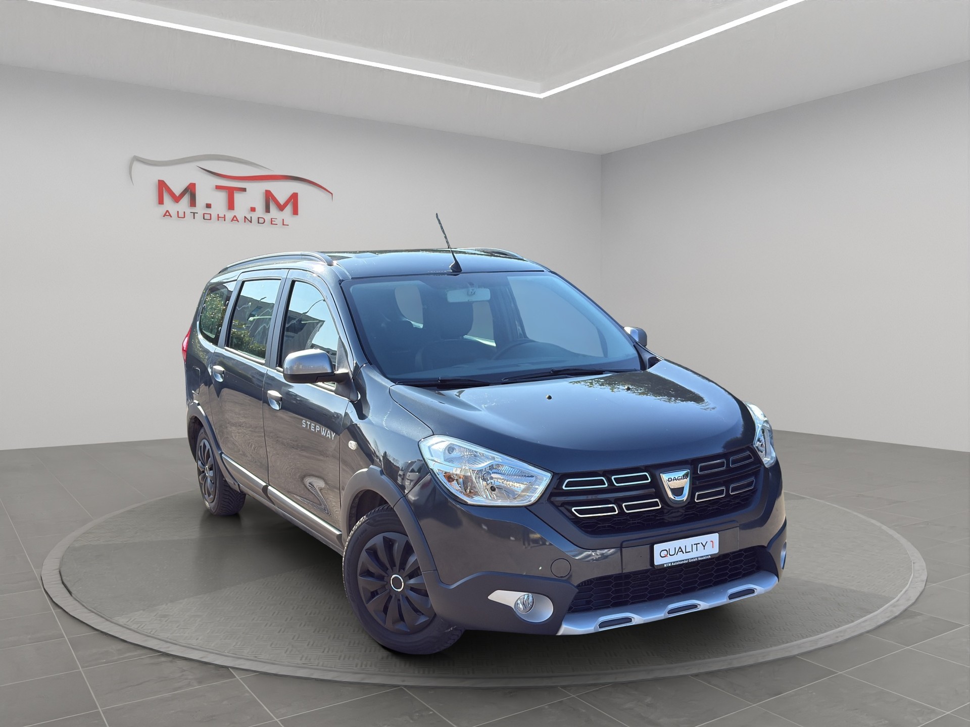 DACIA Lodgy 1.2 T Stepway 7PL