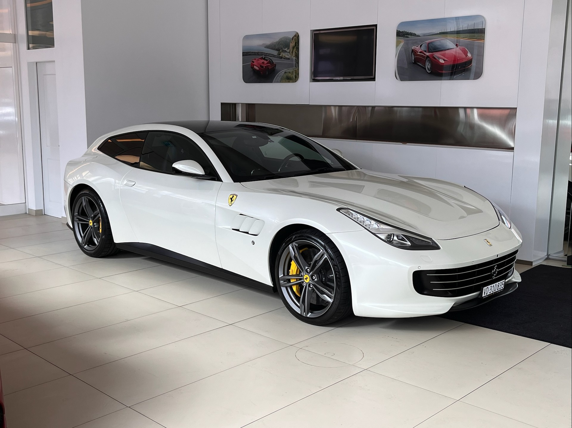 FERRARI GTC 4 Lusso