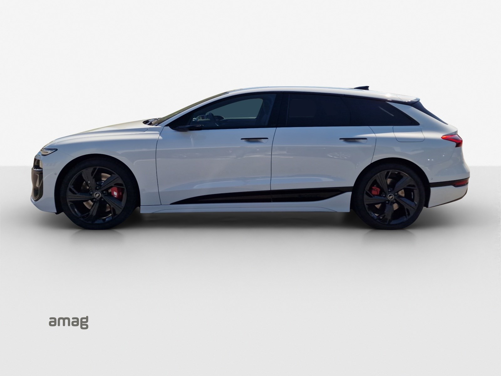 AUDI S6 Avant e-tron quattro-showroom-element-1