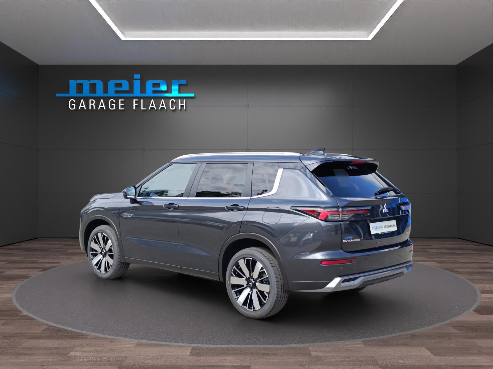 MITSUBISHI Outlander 2.4 PHEV Intense 4x4-showroom-element-2