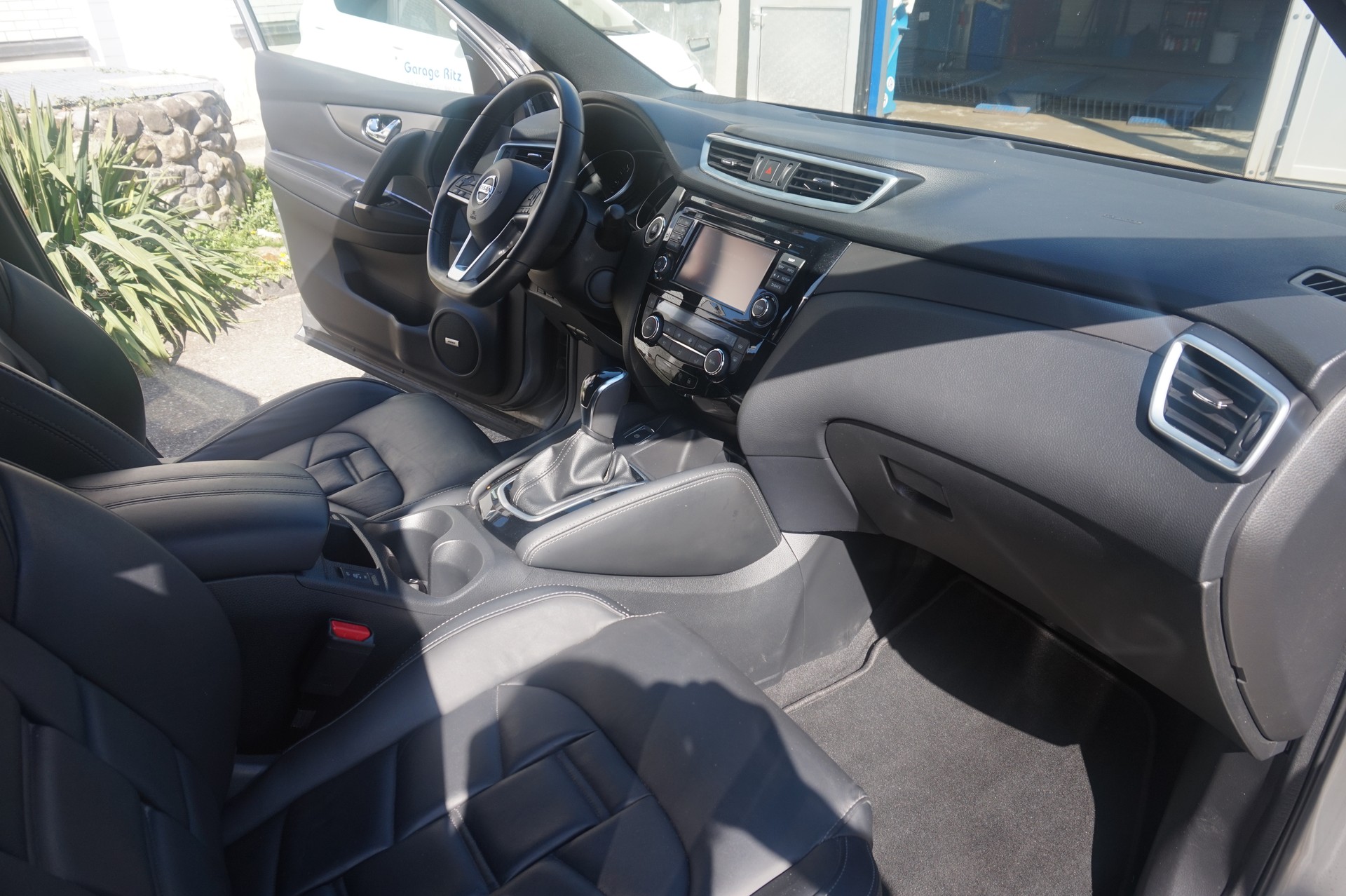 NISSAN Qashqai 1.6 dCi tekna+ Xtronic CVT-image-9