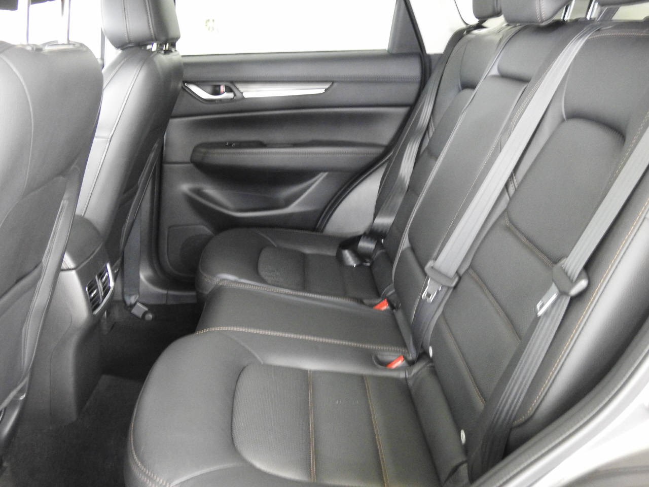 MAZDA CX-5 2.2 D 175 Revolution AWD-image-14