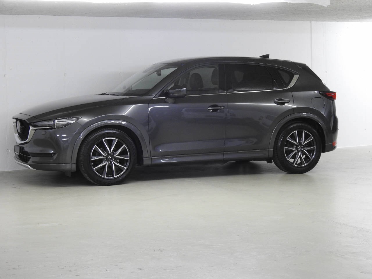 MAZDA CX-5 2.2 D 175 Revolution AWD-image-8