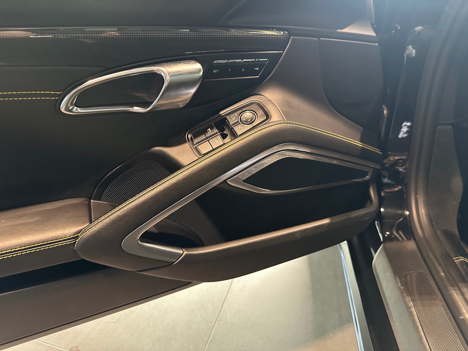 PORSCHE 911 Turbo S PDK-image-11