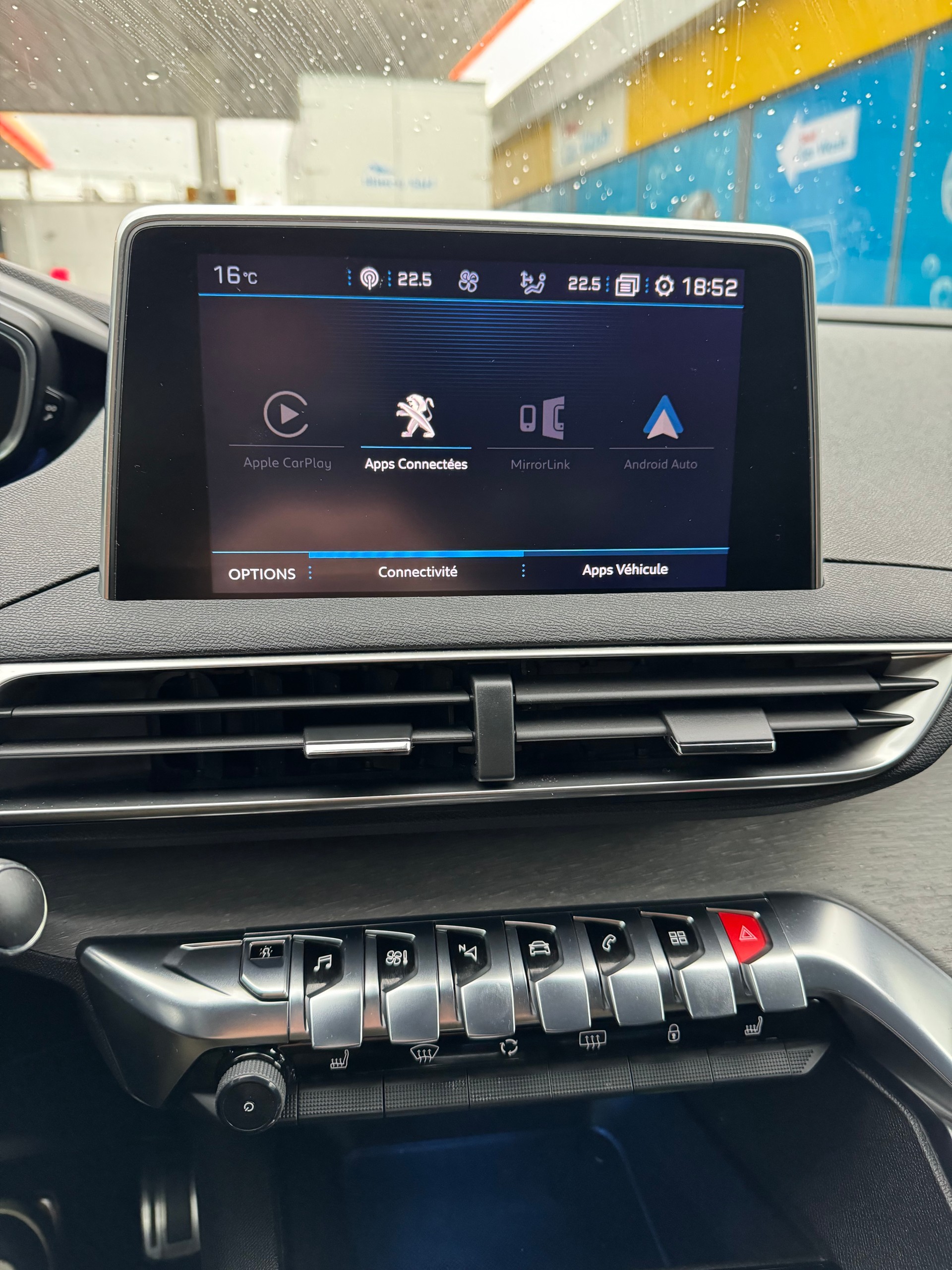 PEUGEOT 5008 2.0 BlueHDi GT EAT-image-15