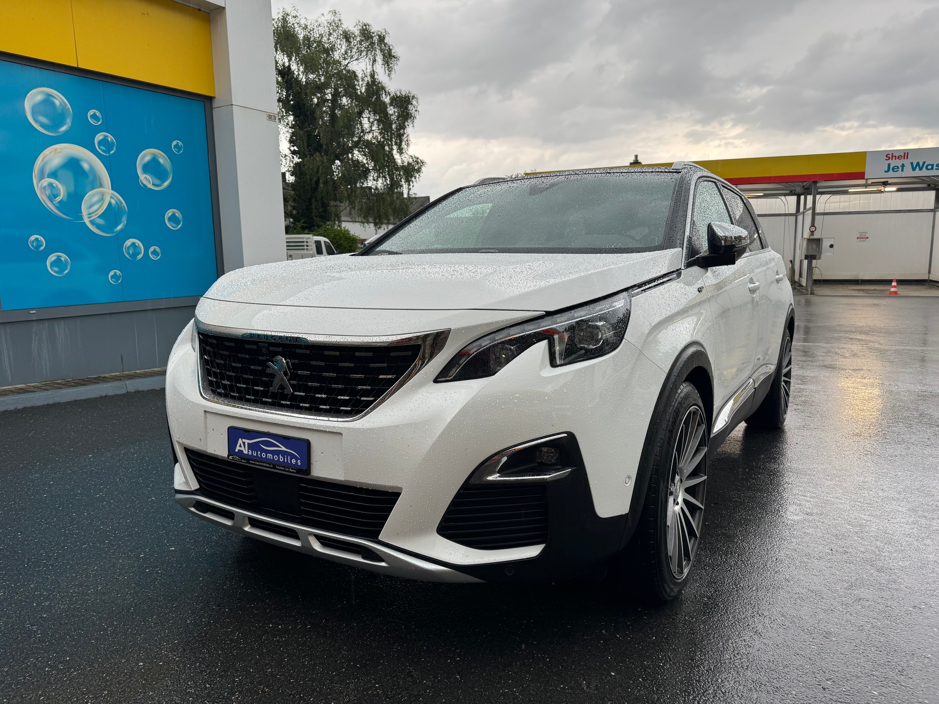 PEUGEOT 5008 2.0 BlueHDi GT EAT-image-1