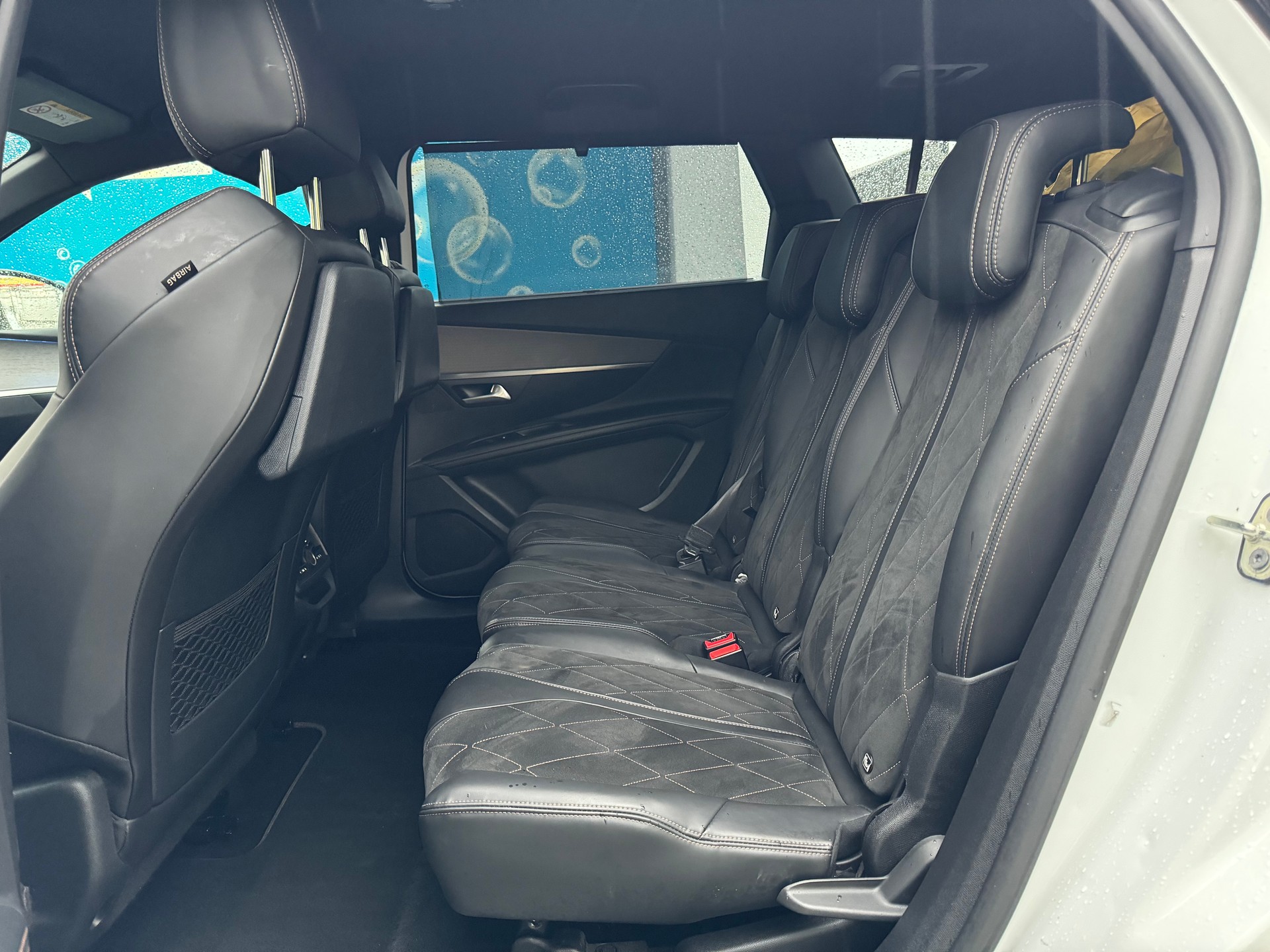 PEUGEOT 5008 2.0 BlueHDi GT EAT-image-7