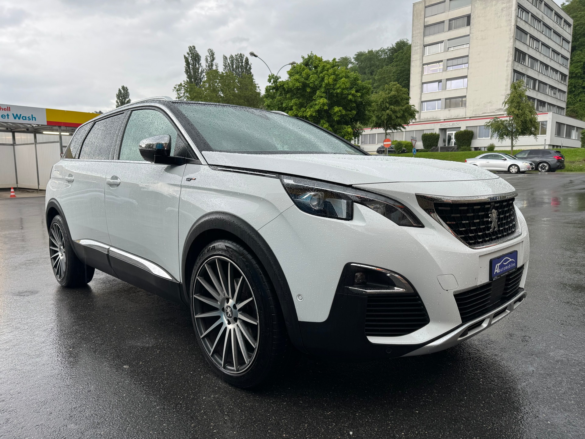 PEUGEOT 5008 2.0 BlueHDi GT EAT-image-3