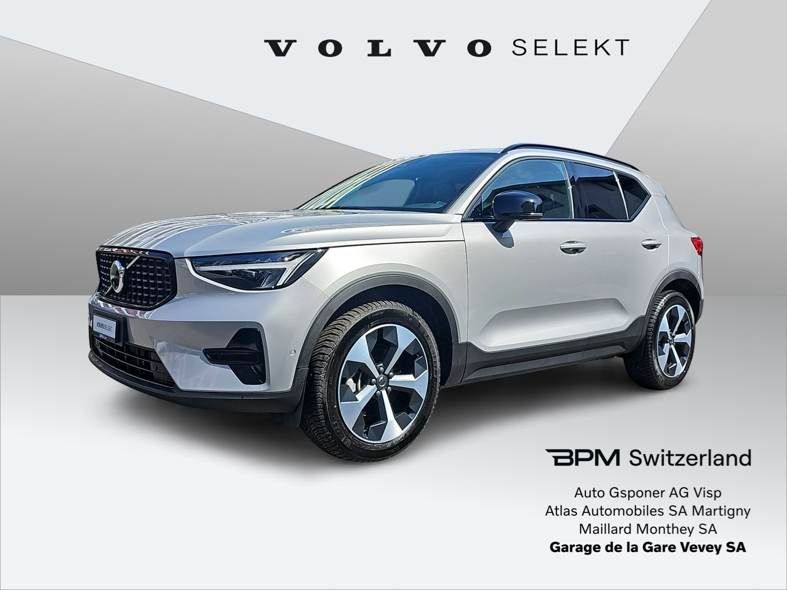 VOLVO XC40 2.0 B4 MH Plus Dark
