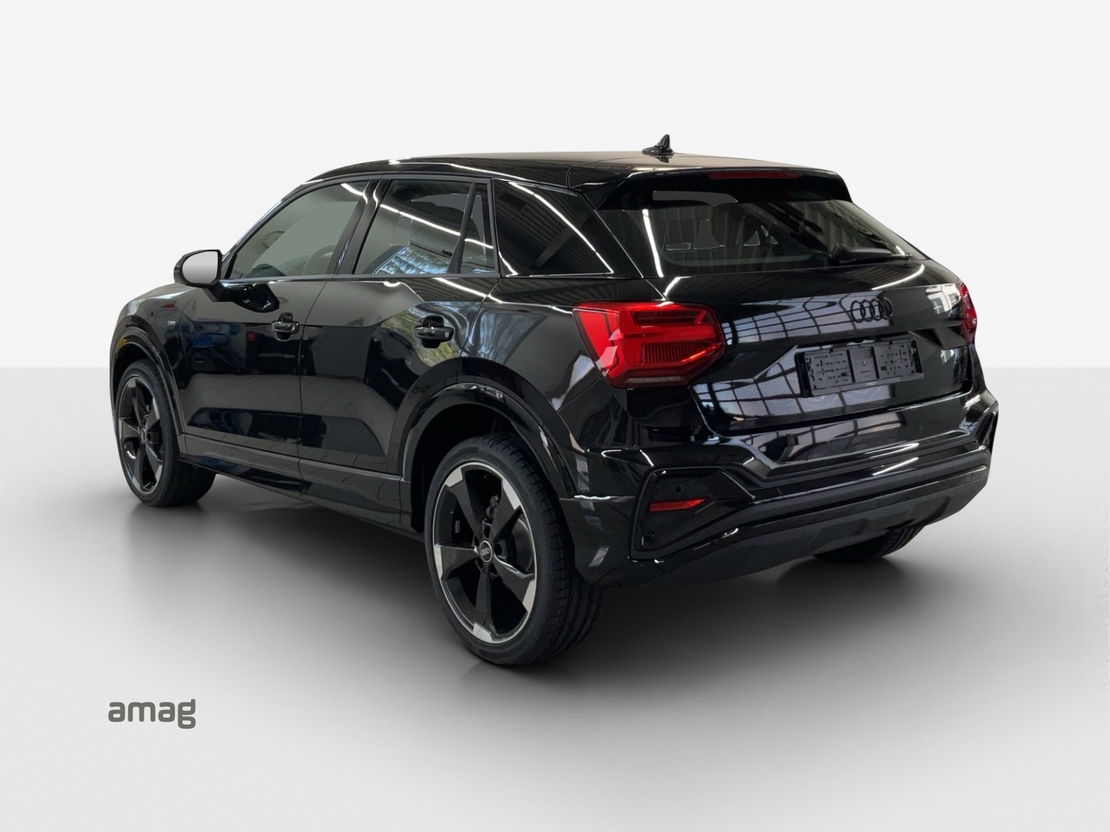 AUDI Q2 35 TFSI S line S-tronic-showroom-element-2