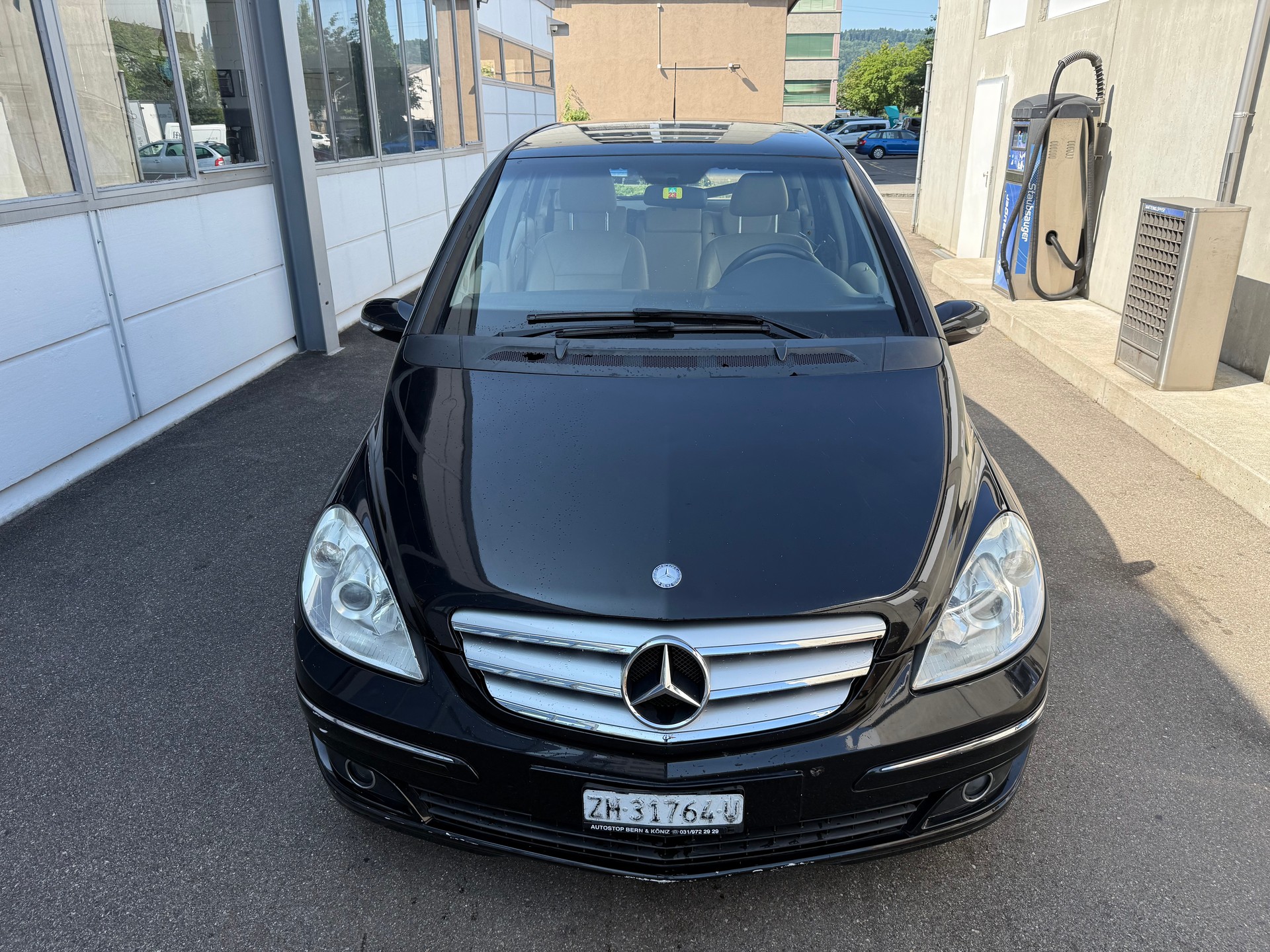 MERCEDES-BENZ B 170 *CH Fahrzeug *Automat *Lederausstattung-showroom-element-3