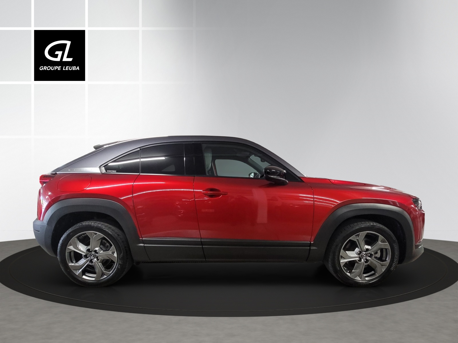 MAZDA MX-30 e-Skyactiv Revolution-showroom-element-3