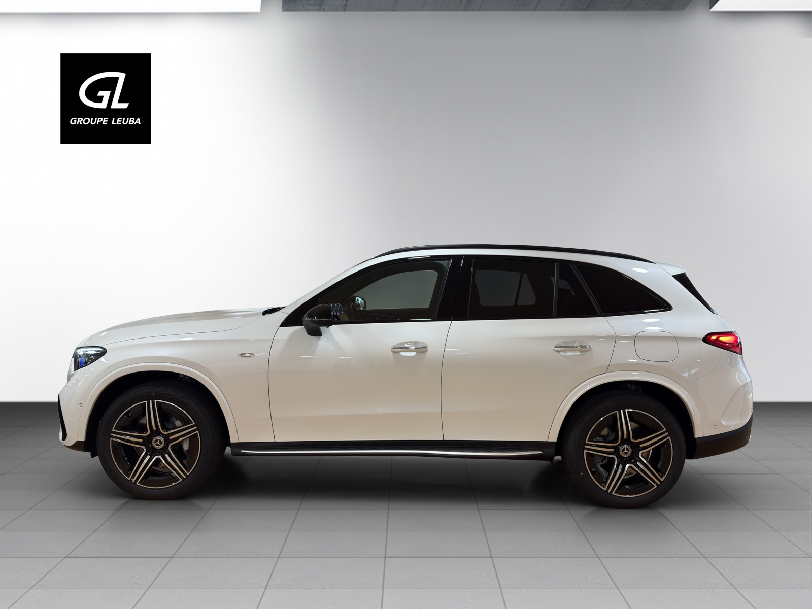 Image MERCEDES-BENZ GLC-300 GLC 300 de 4Matic EQ Star 9G-Tronic