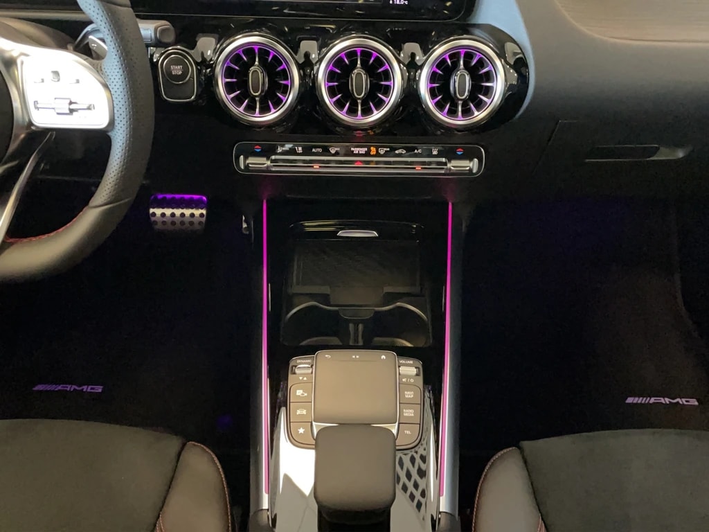 Image MERCEDES-BENZ EQA-350 EQA 350 4Matic Swiss Star