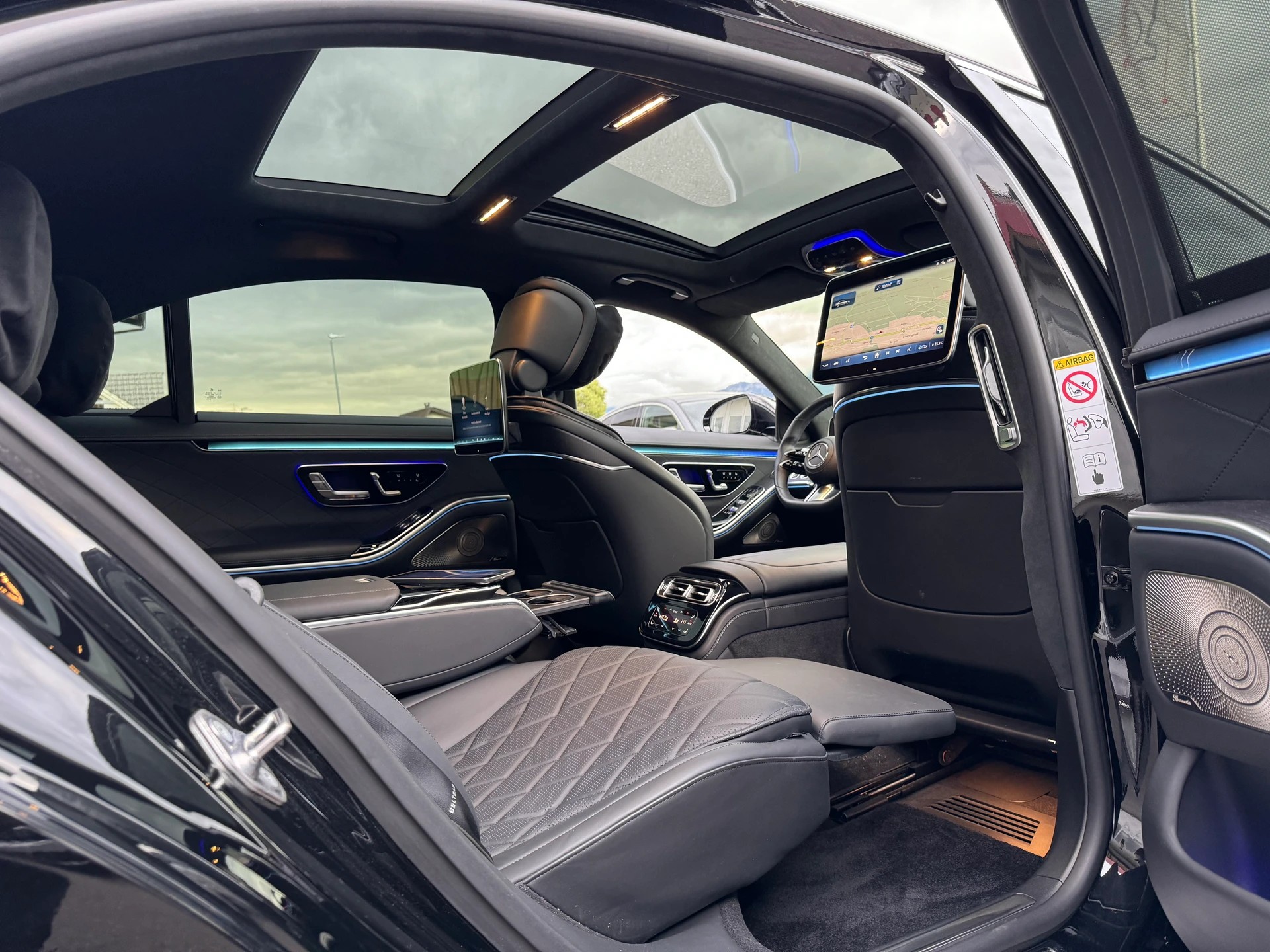 MERCEDES-BENZ S 500 L 4Matic AMG Line 9G-Tronic-image-16