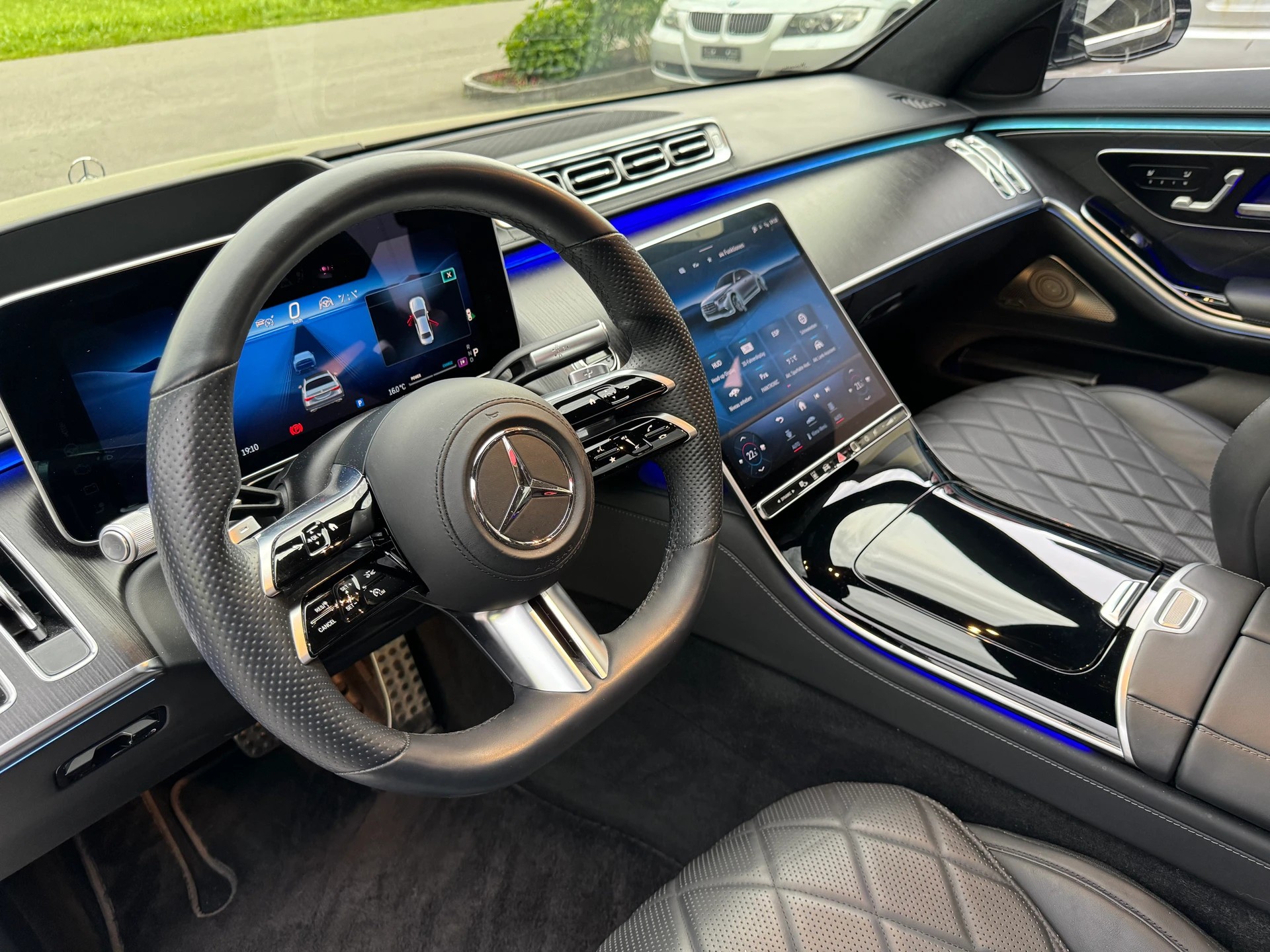 MERCEDES-BENZ S 500 L 4Matic AMG Line 9G-Tronic-image-22