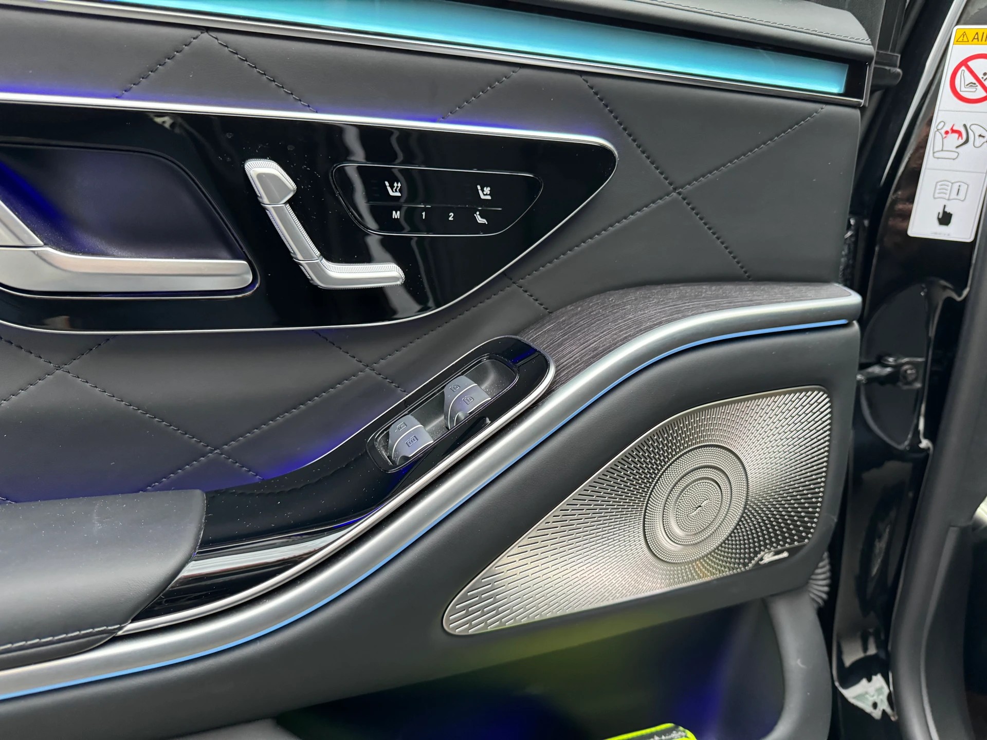 MERCEDES-BENZ S 500 L 4Matic AMG Line 9G-Tronic-image-19