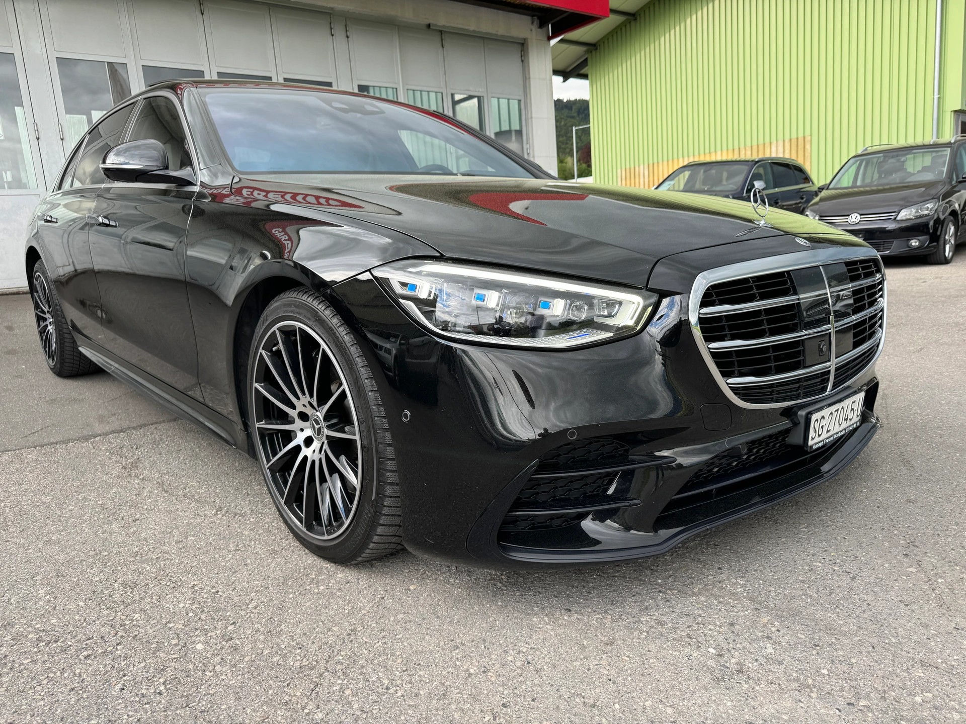MERCEDES-BENZ S 500 L 4Matic AMG Line 9G-Tronic-showroom-element-2