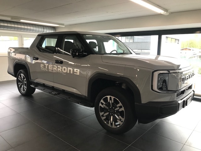 MAXUS eTerron 9 102kWh Luxury-image-5