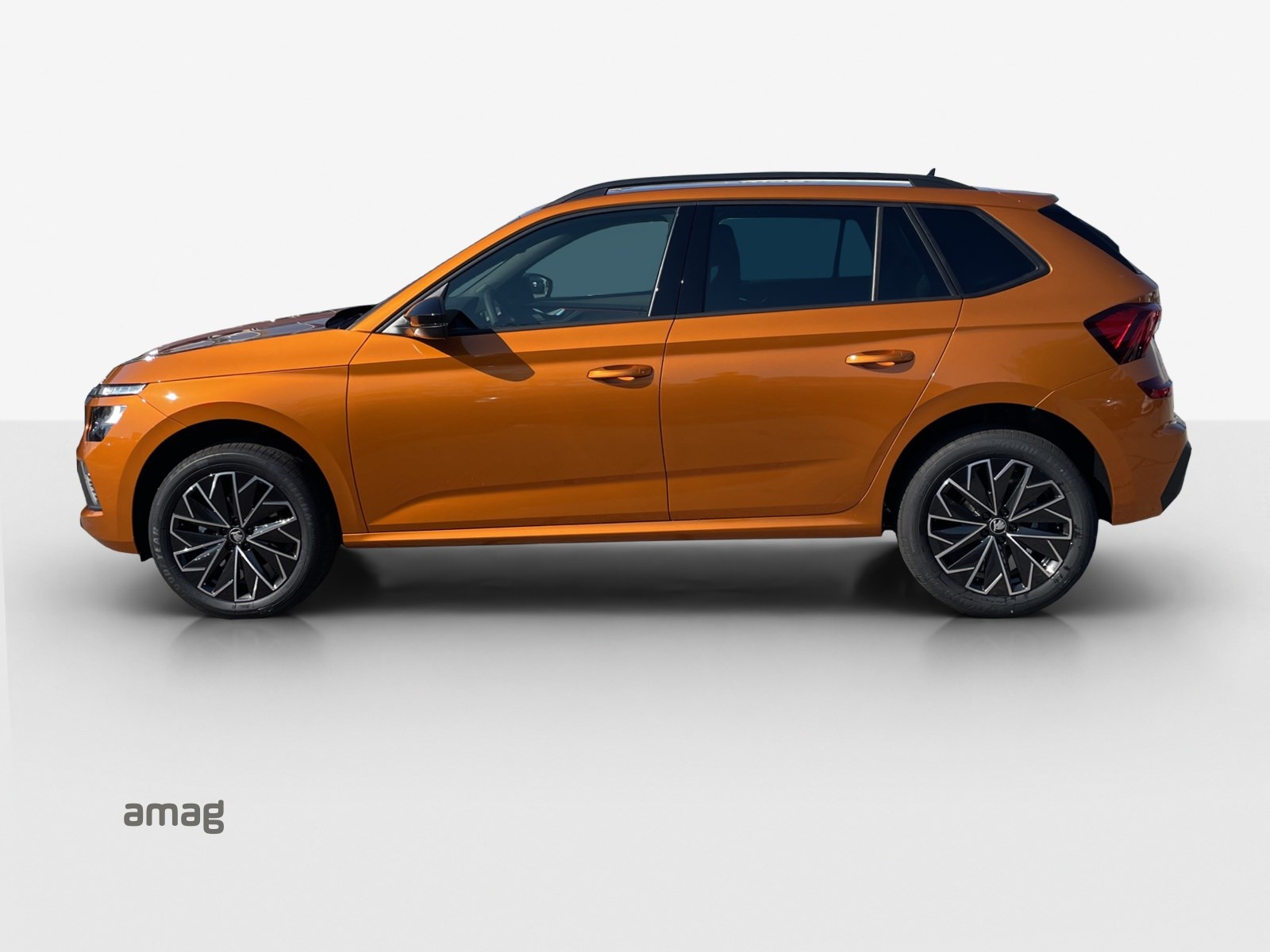 SKODA Kamiq 1.0 TSI Dynamic DSG-showroom-element-1
