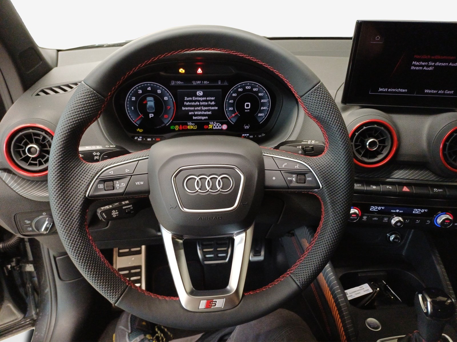AUDI Q2 35 TFSI S line S-tronic-image-9
