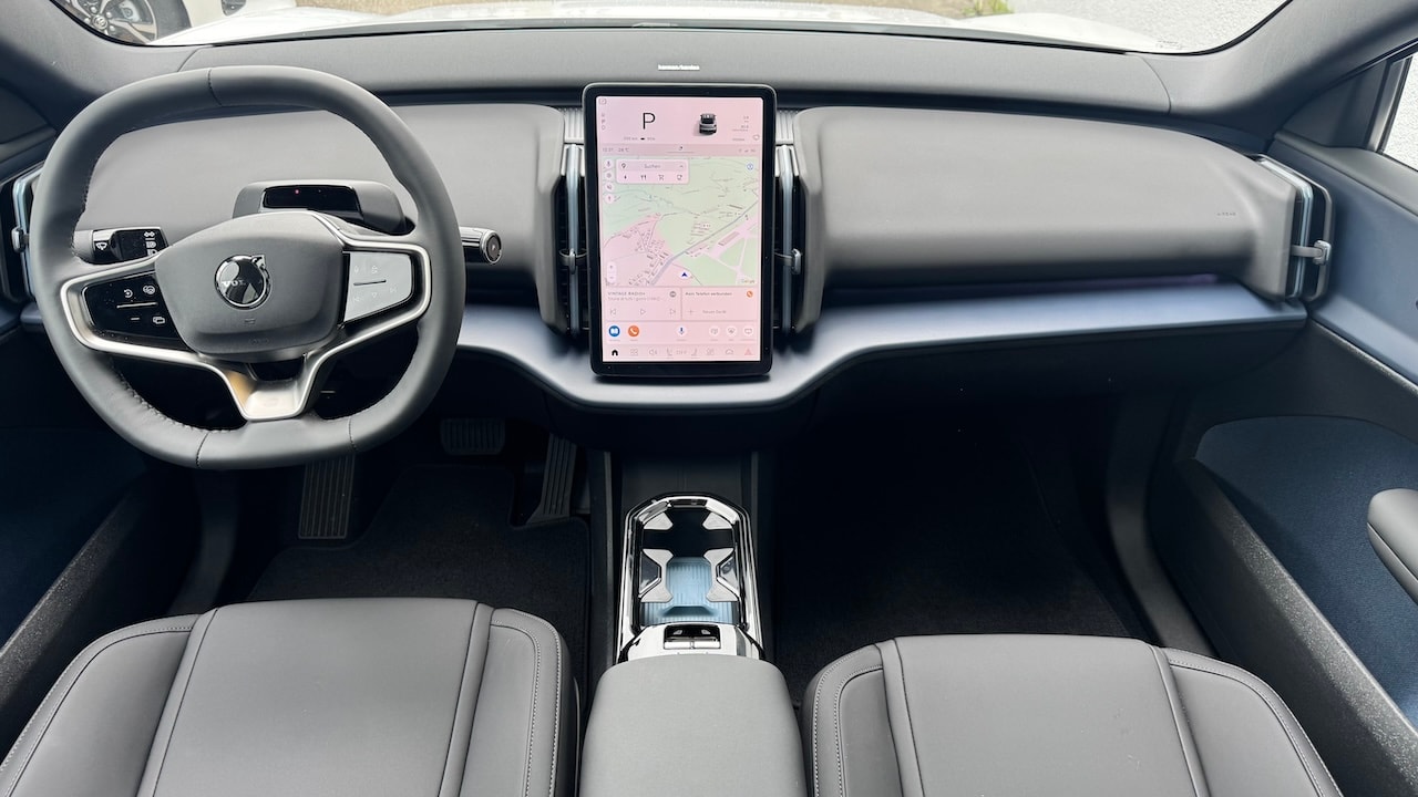 VOLVO EX30 E60 69kWh TWIN ULTRA PERFORMNCE AWD-showroom-element-3