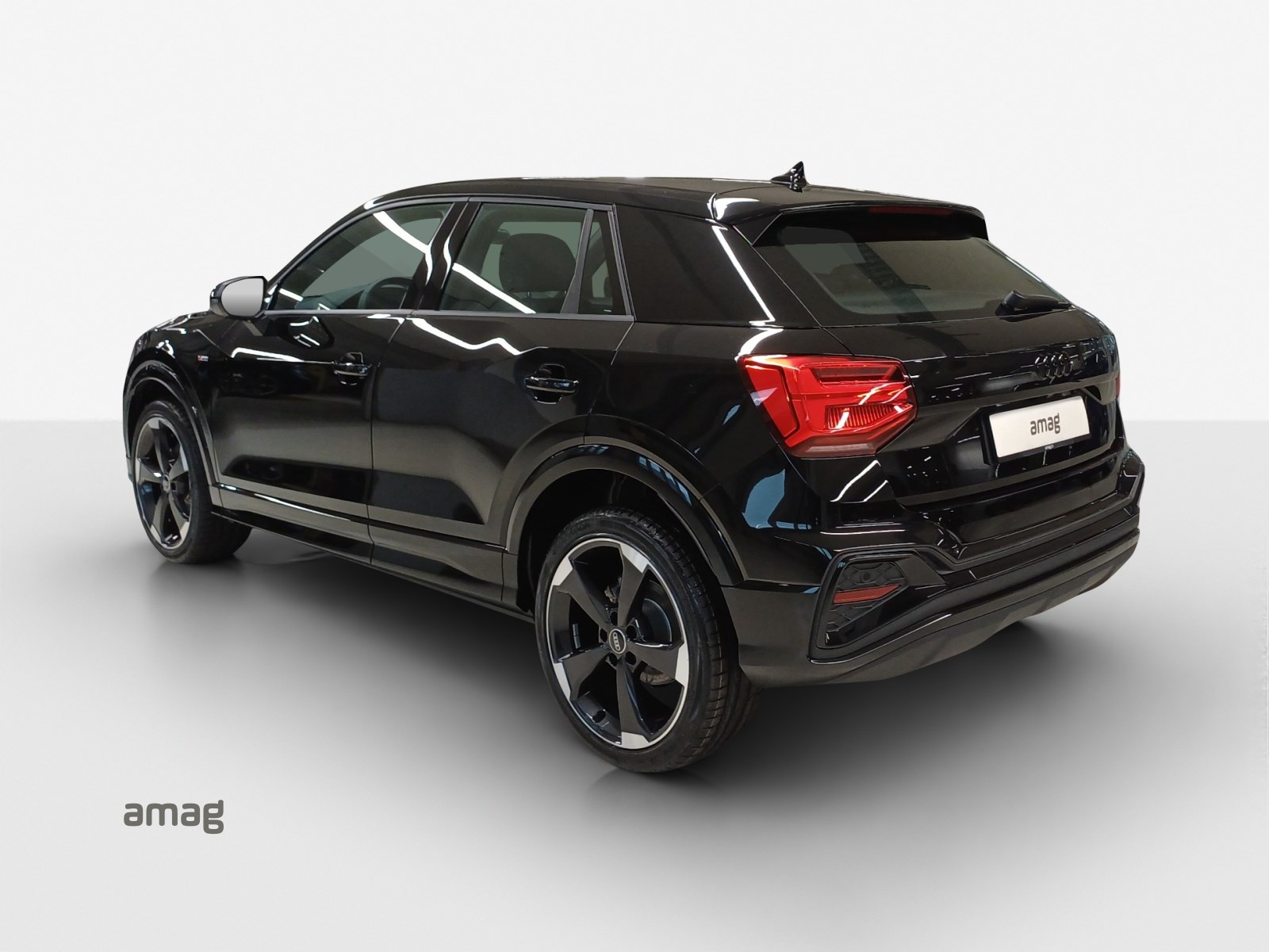 AUDI Q2 35 TFSI S line S-tronic-showroom-element-2