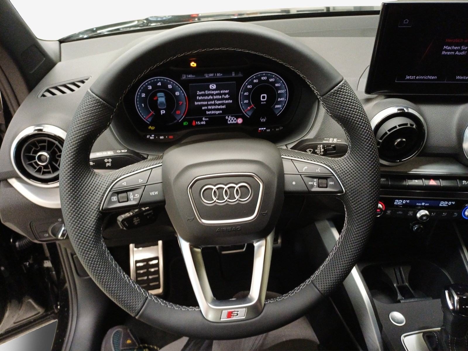 AUDI Q2 35 TFSI S line S-tronic-image-9