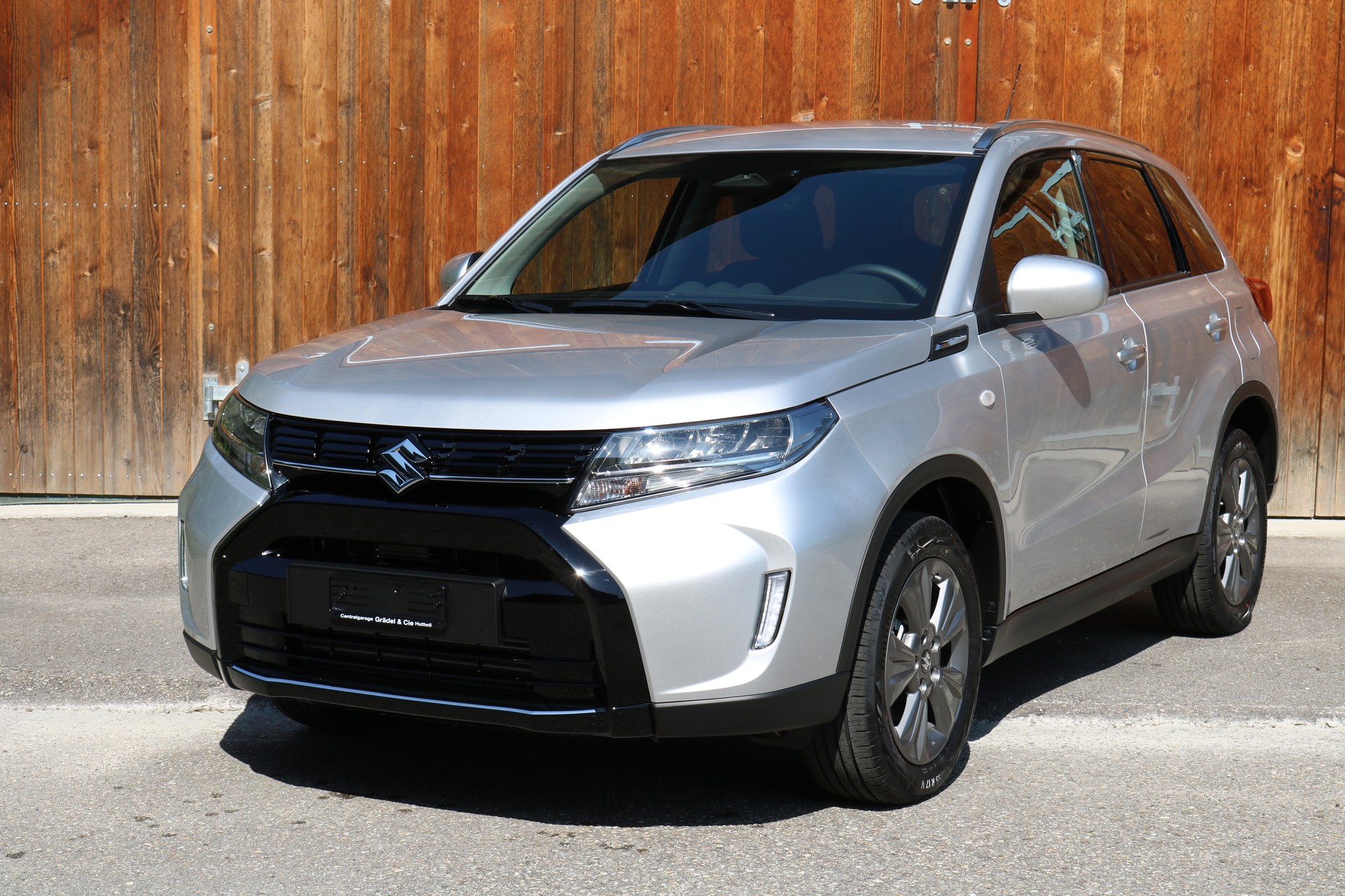 SUZUKI Vitara 1.4 Boosterjet Compact + 4x4 Hybrid