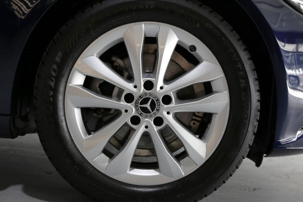 Image MERCEDES-BENZ C-180 C 180 Avantgarde