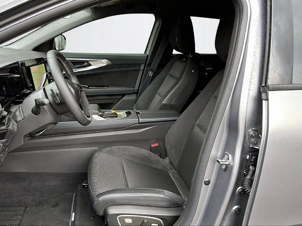 RENAULT Austral 1.2 E-Tech iconic Esprit Alpine-image-9