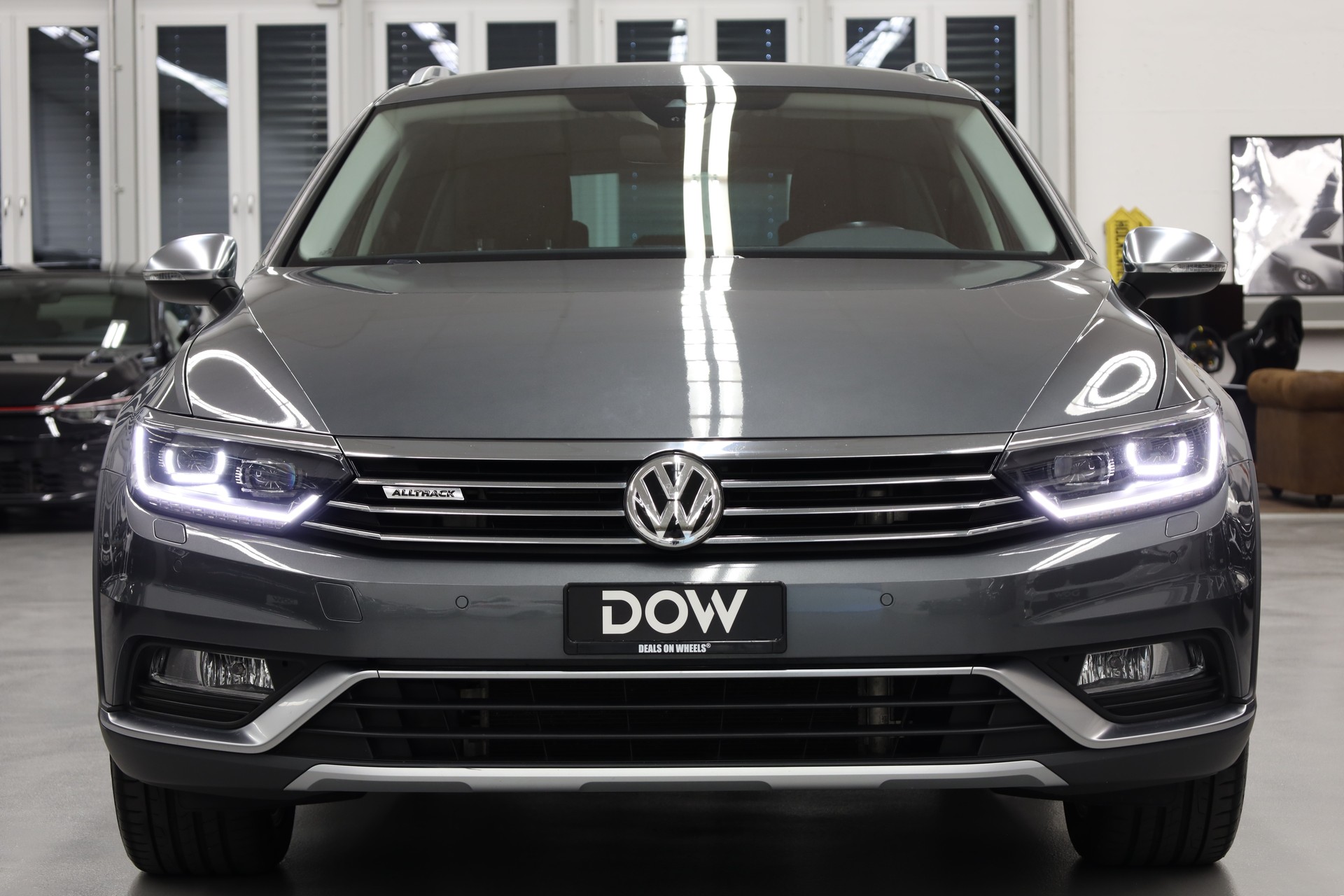 VW Passat Alltrack 2.0 TSI DSG 4m-showroom-element-3
