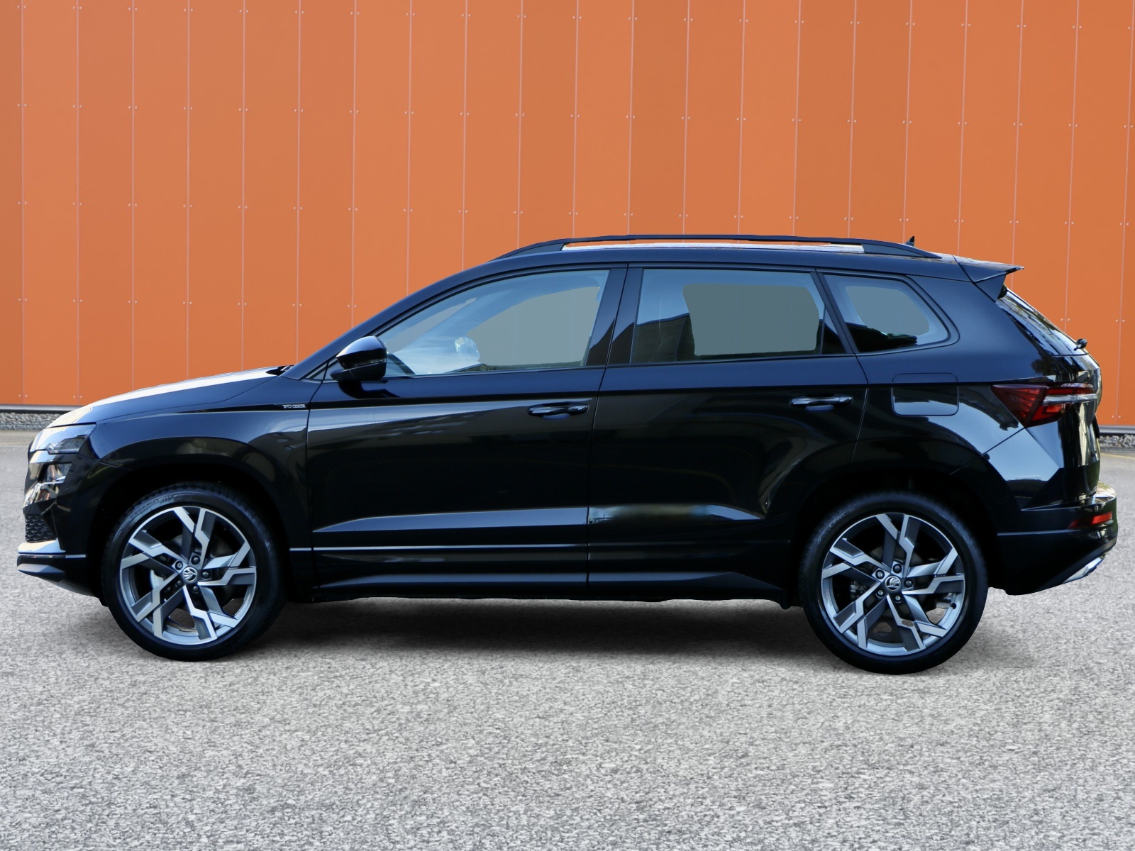 SKODA Karoq 2.0 TSI SportLine 4x4 DSG-showroom-element-2
