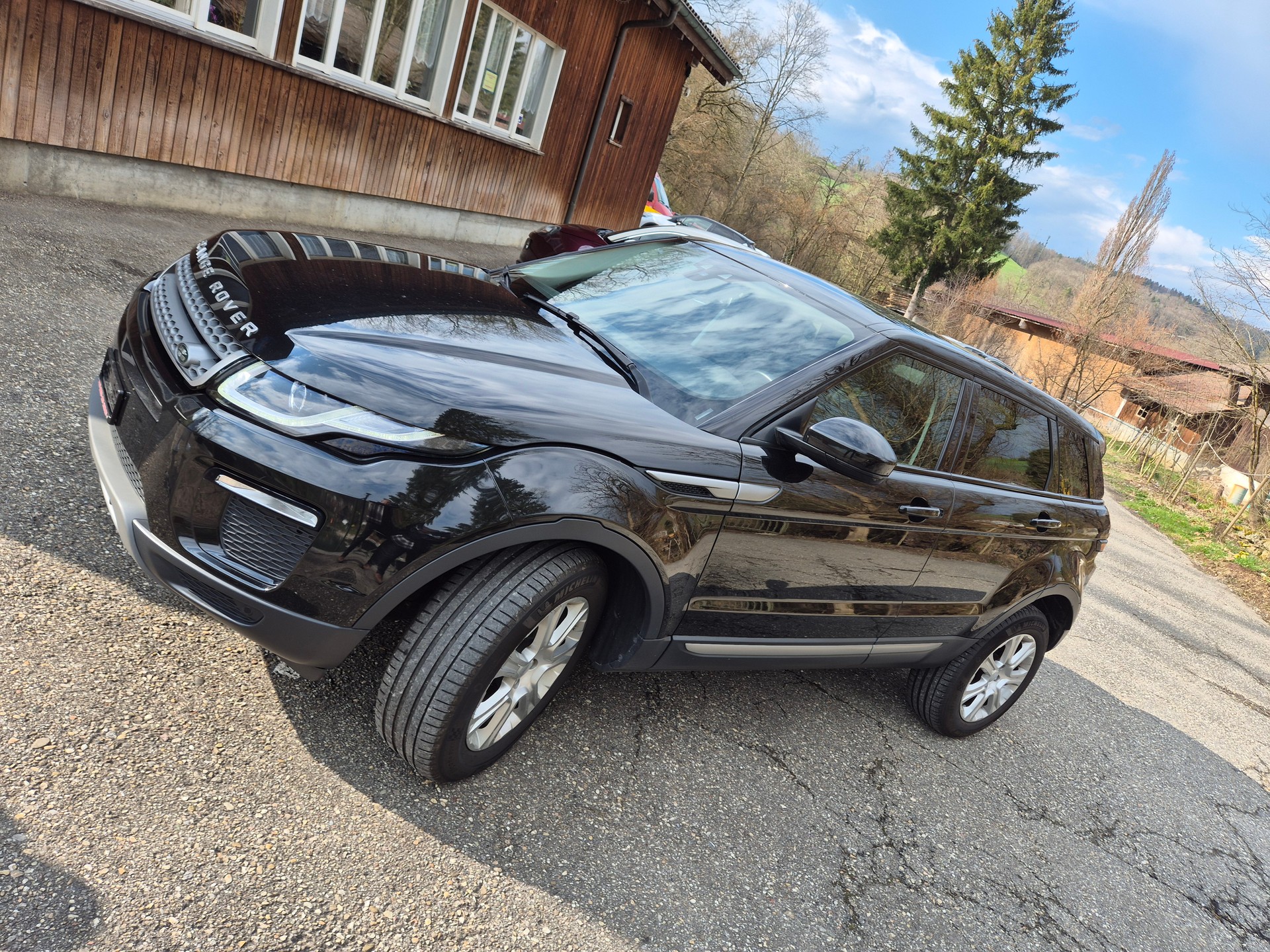 LAND ROVER Range Rover Evoque 2.0 Si4 HSE Dynamic AT9