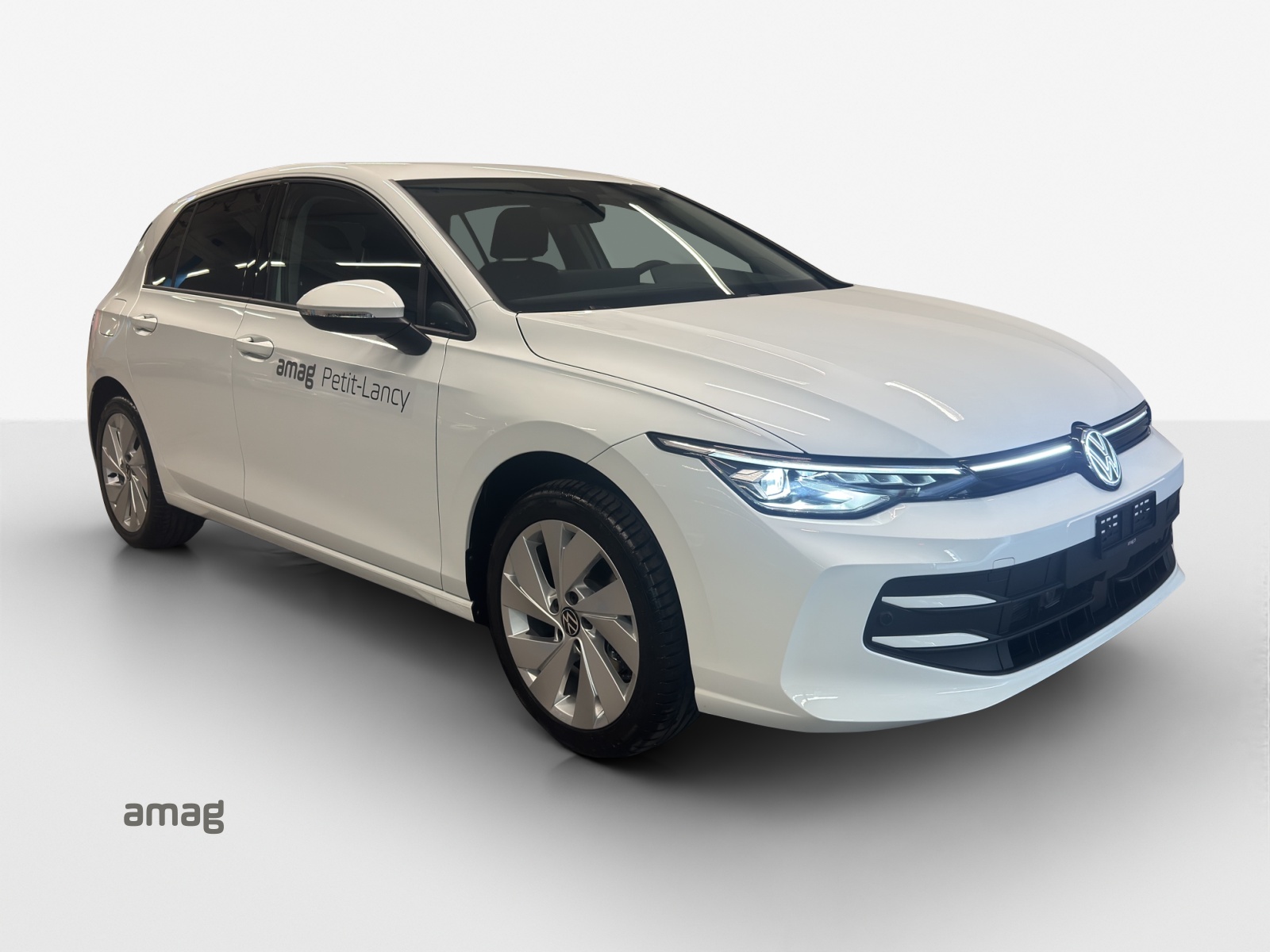 VW Golf 1.5 e TSI mHEV Life DSG-image-5