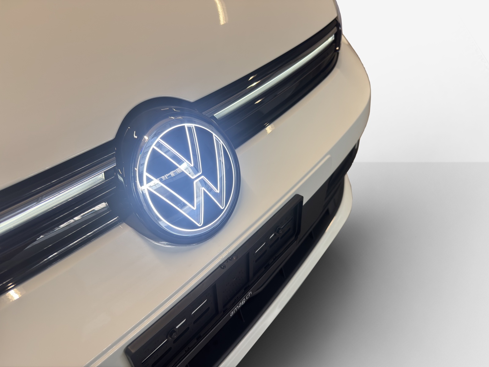 VW Golf 1.5 e TSI mHEV Life DSG-image-15