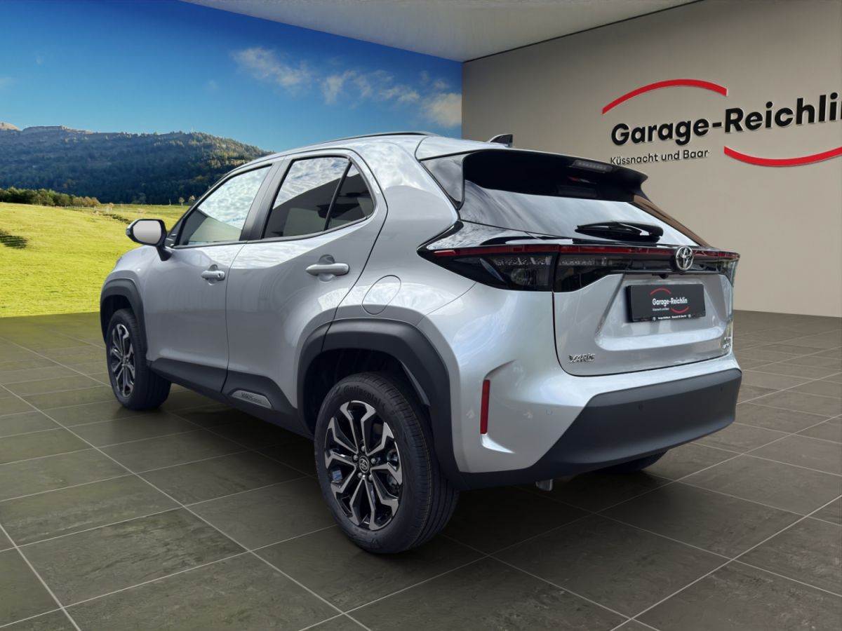 TOYOTA Yaris Cross 1.5 VVT-i HSD Trend AWD-i 116-showroom-element-2