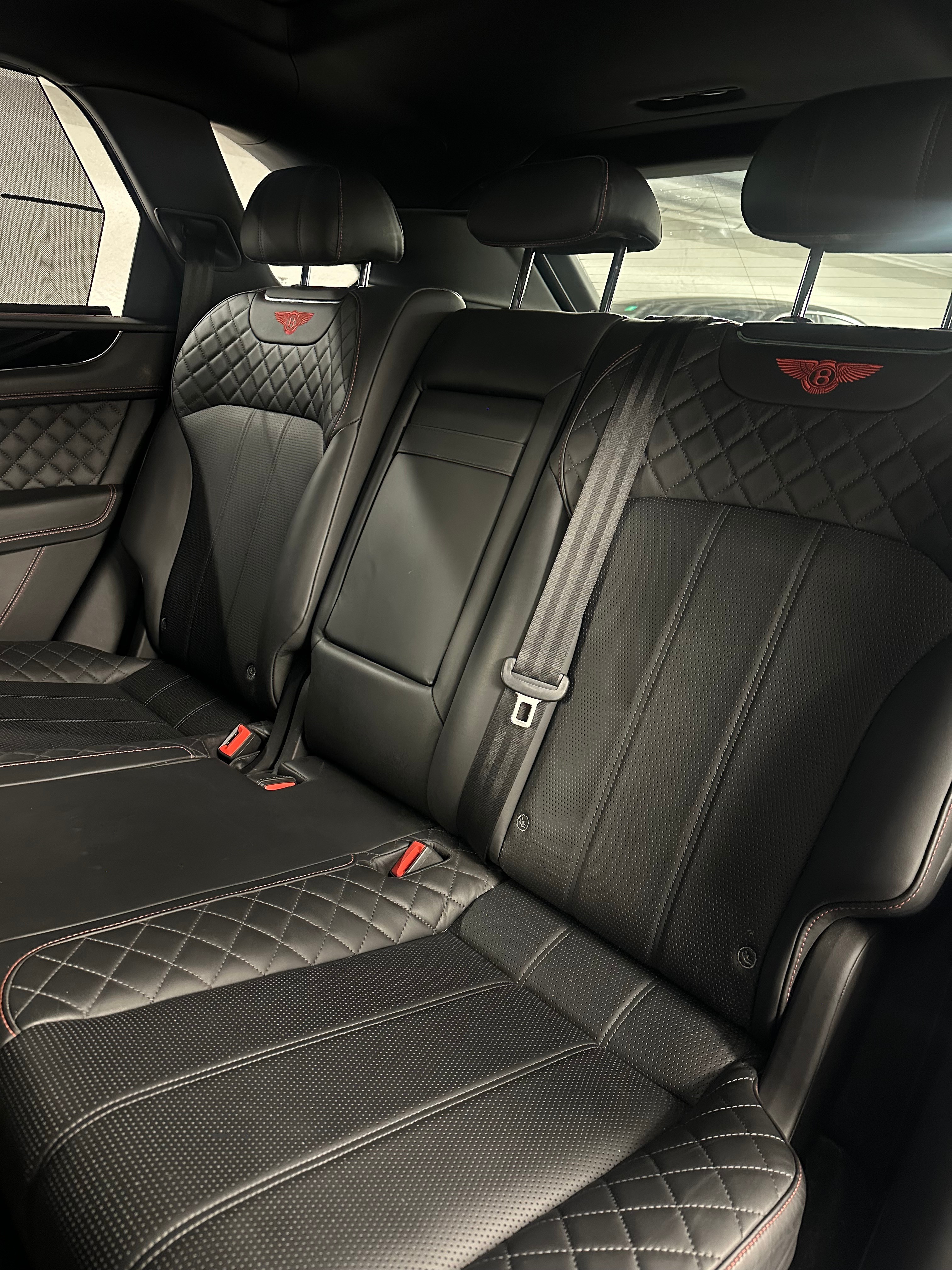 Image BENTLEY BENTAYGA Bentayga W12