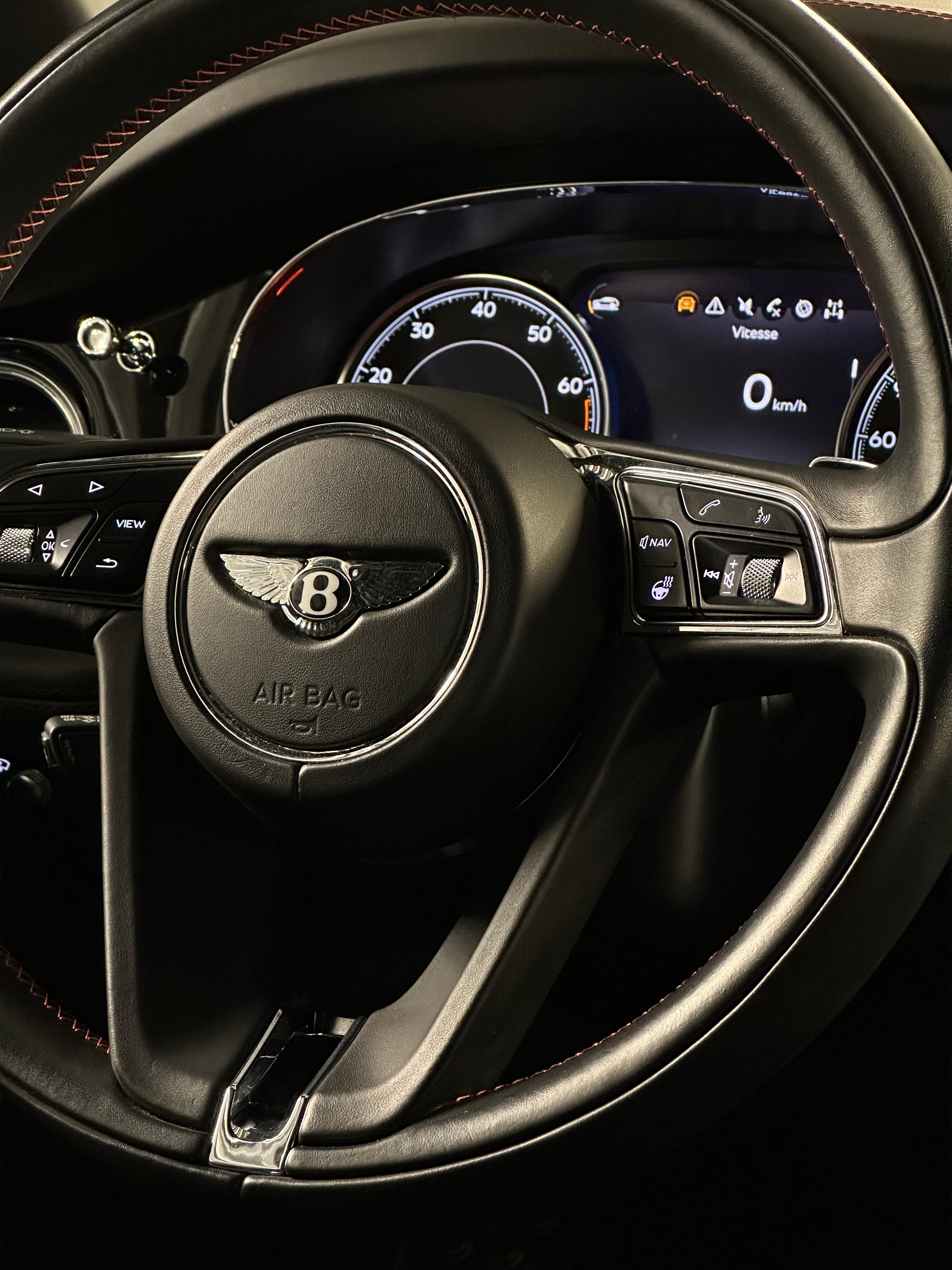 Image BENTLEY BENTAYGA Bentayga W12