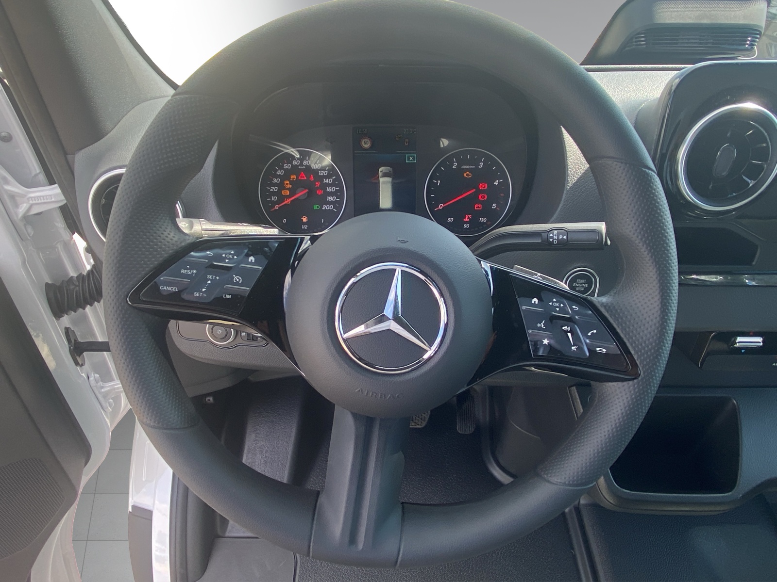 Image MERCEDES-BENZ SPRINTER Sprinter 315 CDI Standard 9G-TRONIC