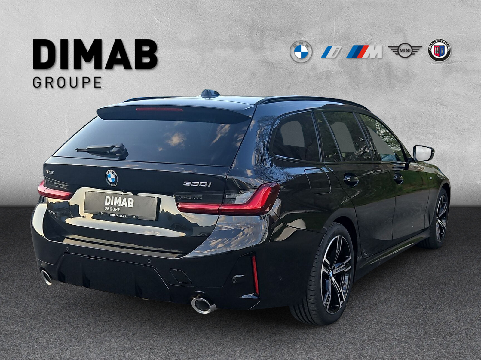 BMW 330i Touring xDrive Steptronic M Sport-image-4