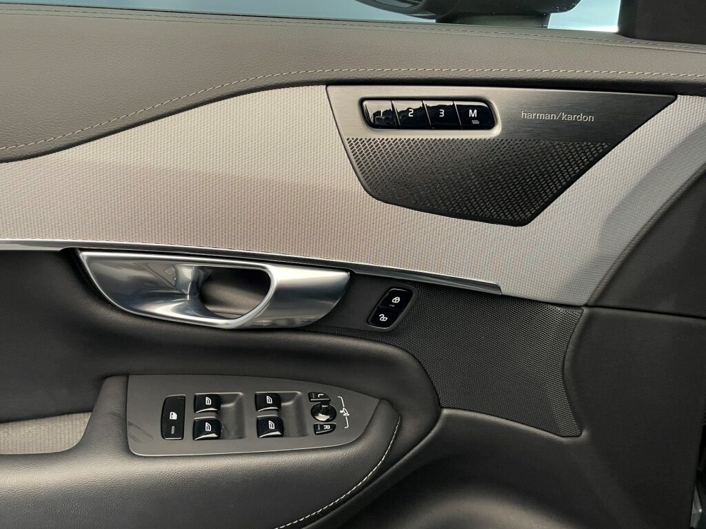 VOLVO XC90 2.0 T8 TE R-Design 7P. eAWD-image-12