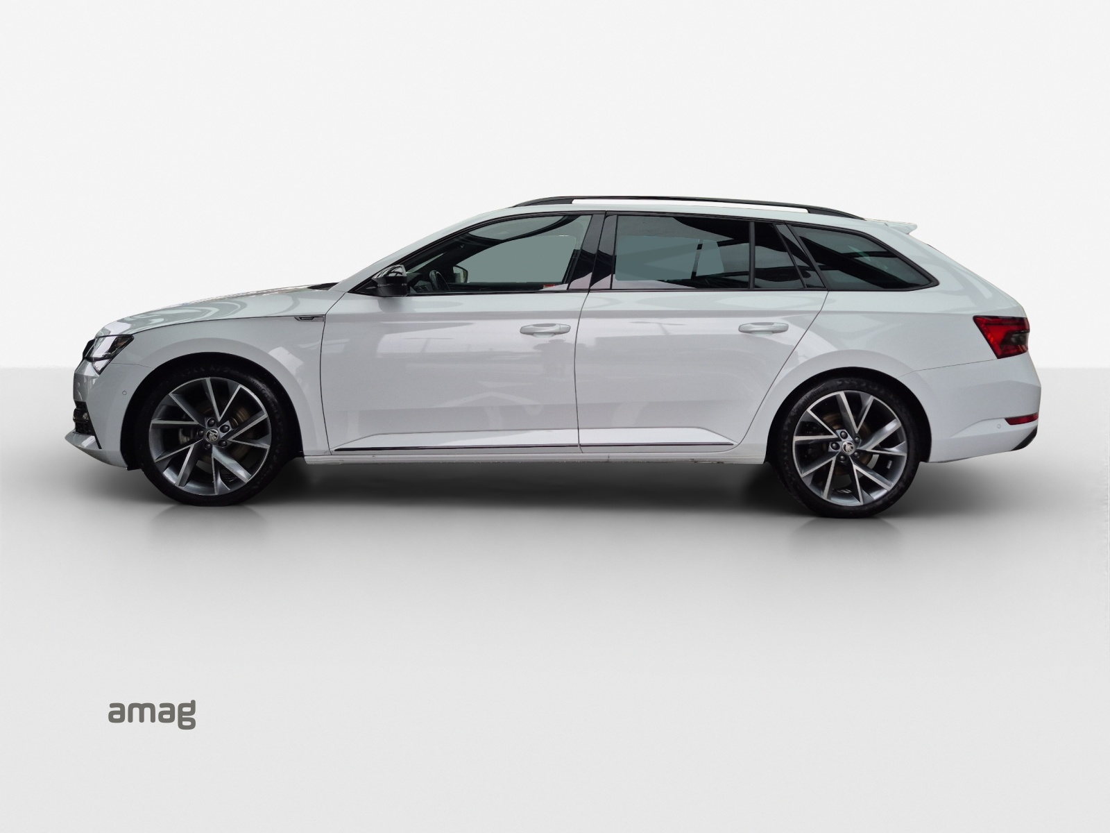 SKODA Superb Combi 2.0 TDi SportLine 4x4 DSG-showroom-element-1