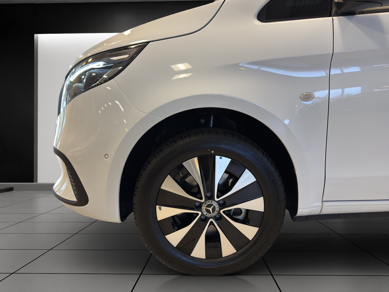 Image MERCEDES-BENZ VITO Vito 116 CDI Select Tourer 4Matic 9G-Tronic